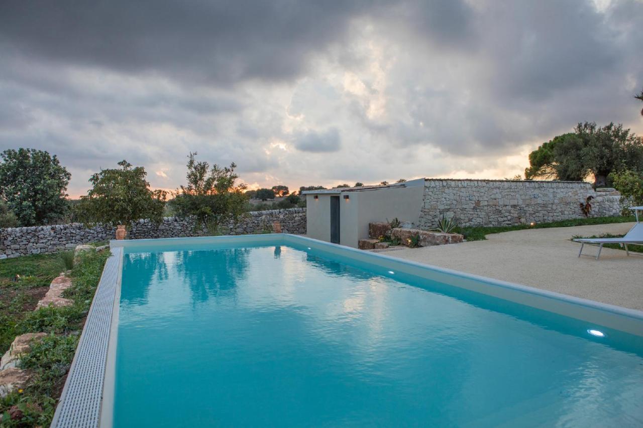 Pensjonat Terre Di Cavalusi Relais Donnafugata Zewnętrze zdjęcie
