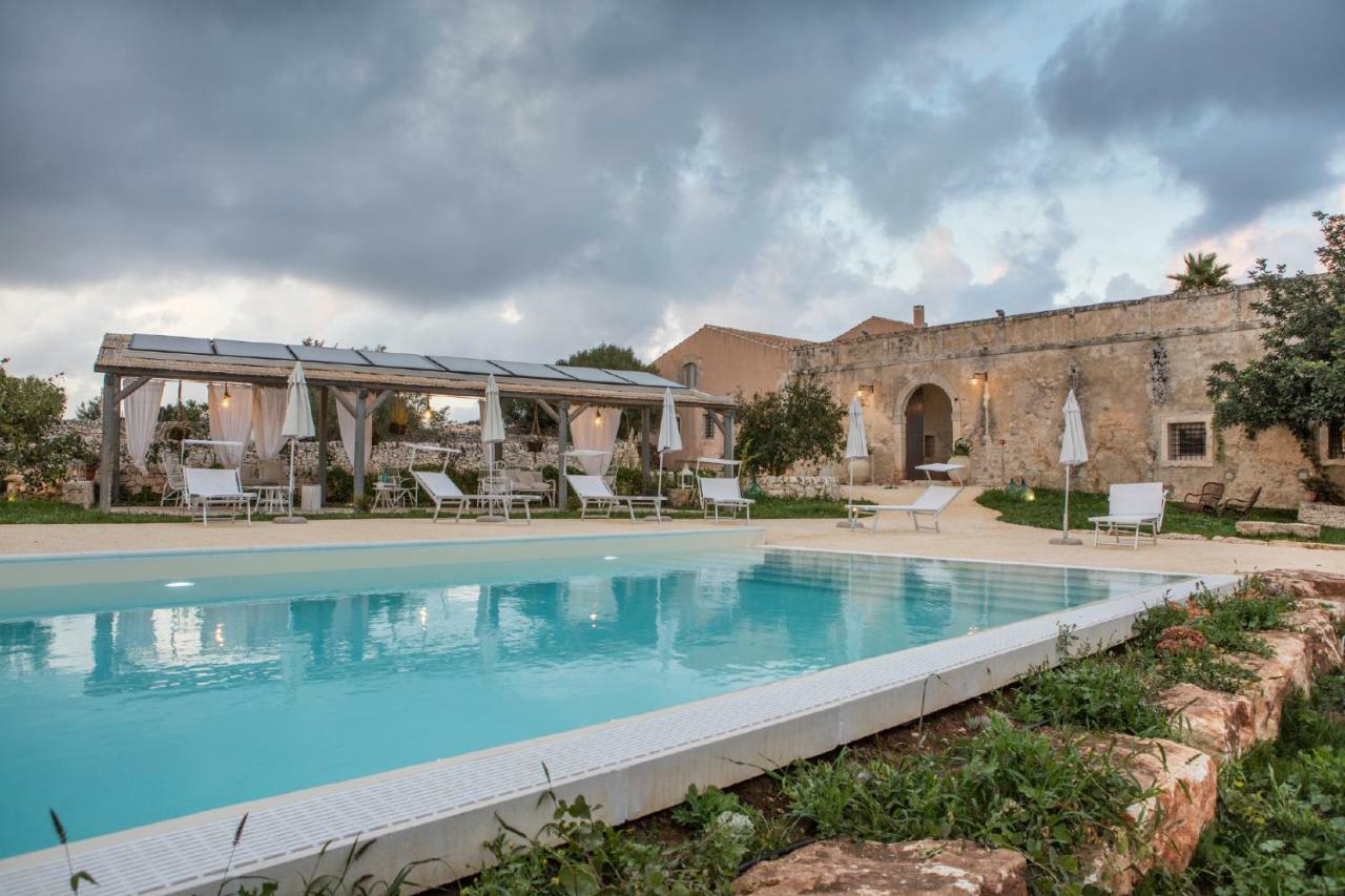 Pensjonat Terre Di Cavalusi Relais Donnafugata Zewnętrze zdjęcie