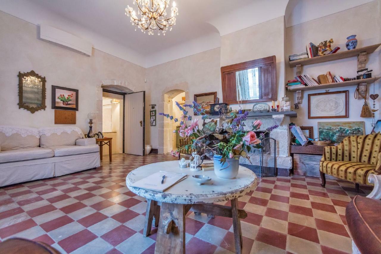 Pensjonat Terre Di Cavalusi Relais Donnafugata Zewnętrze zdjęcie