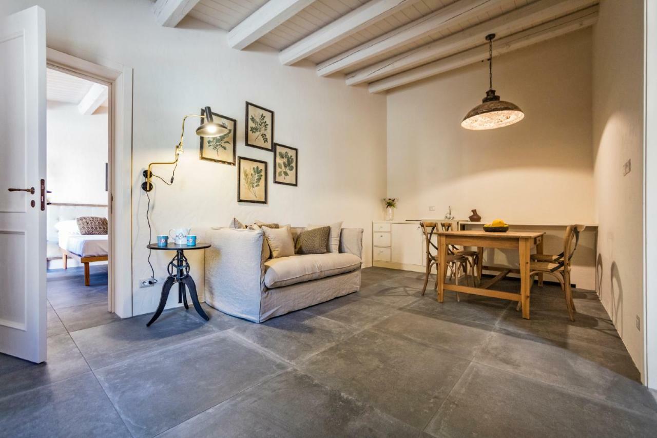 Pensjonat Terre Di Cavalusi Relais Donnafugata Zewnętrze zdjęcie