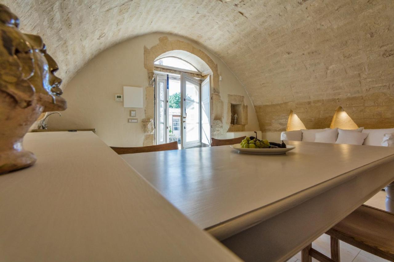 Pensjonat Terre Di Cavalusi Relais Donnafugata Zewnętrze zdjęcie